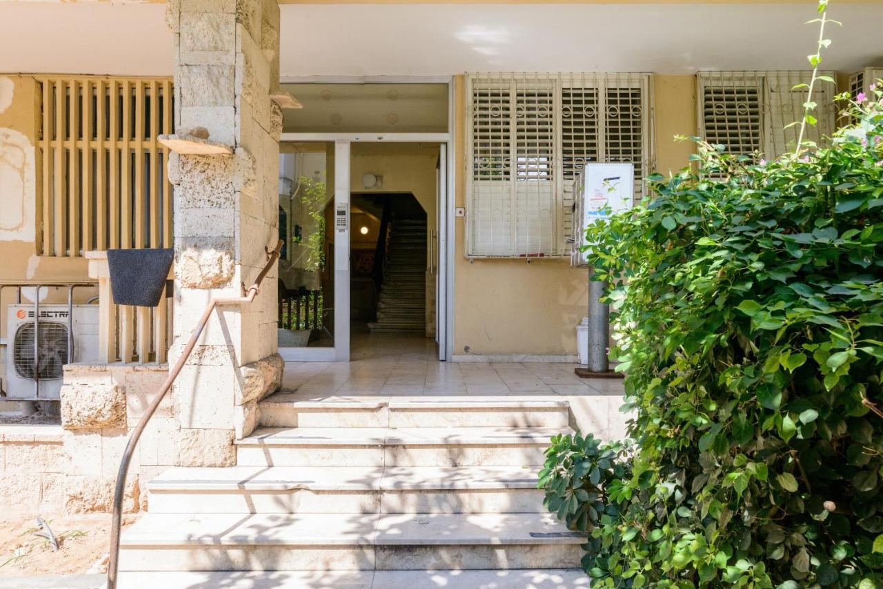 Sea View 2 Bedroom Apartment With Bomb Shelter Tel Aviv Exterior foto